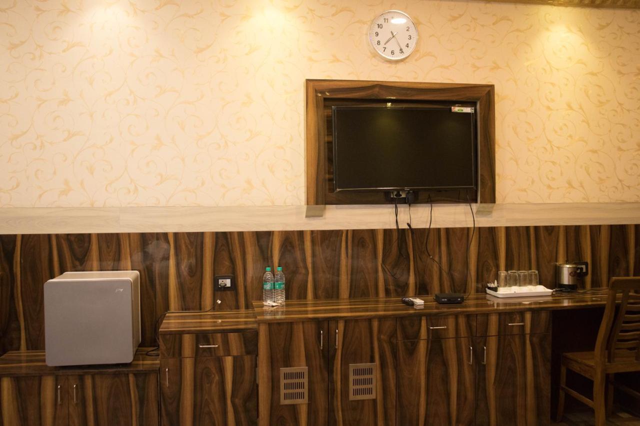 Rmd Hotels & Resorts Калькутта Экстерьер фото